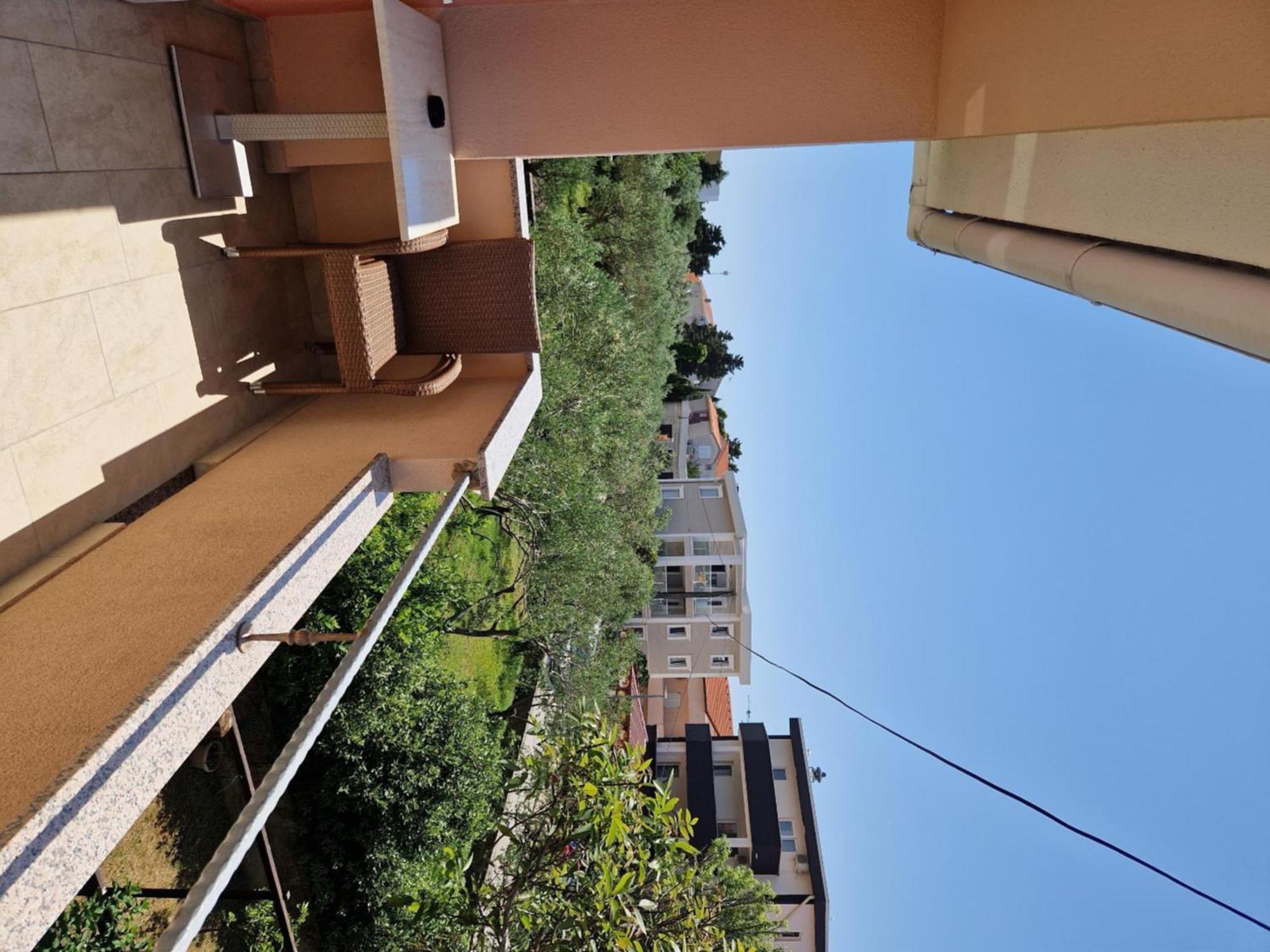 Apartment And Rooms Amenka 노바야 외부 사진